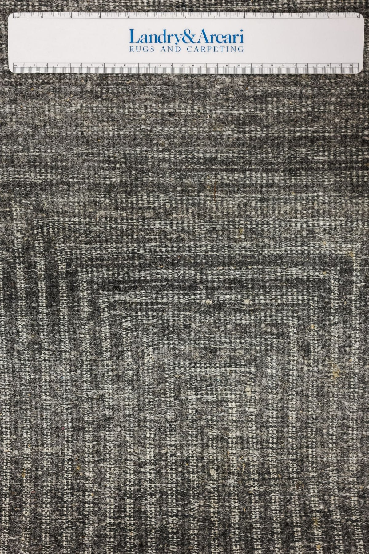 Pyramid Handwoven Contemporary Rug, J80869
