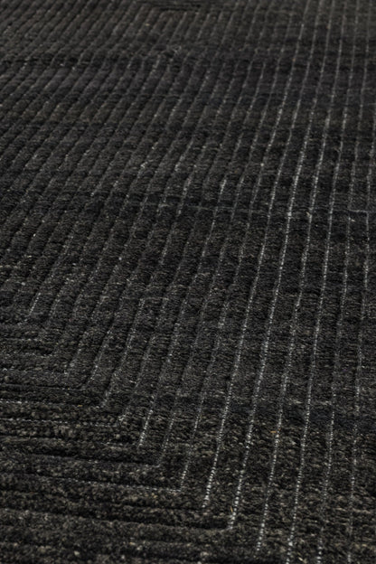 Pyramid Handwoven Contemporary Rug, J80875