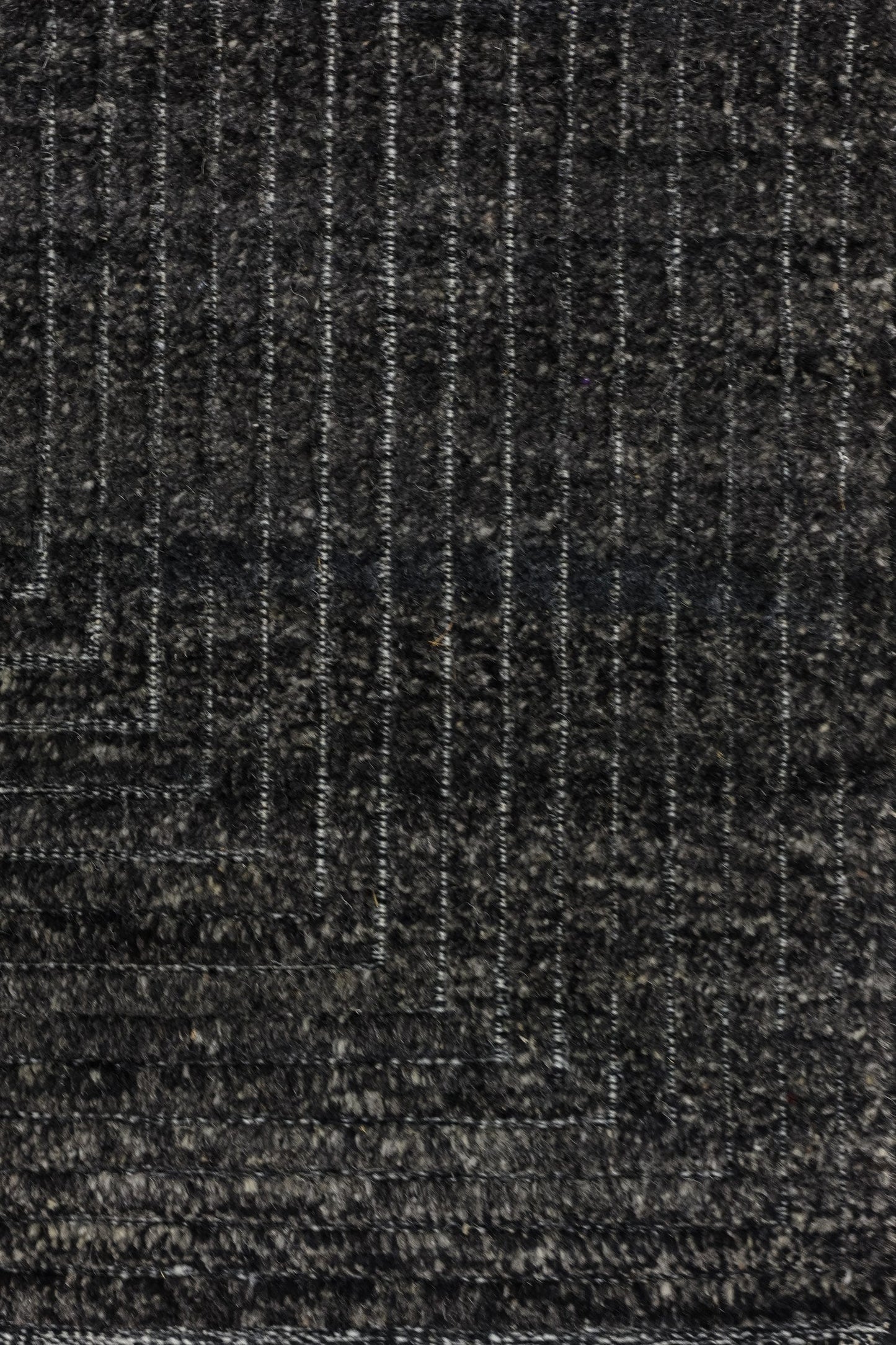 Pyramid Handwoven Contemporary Rug, J80875