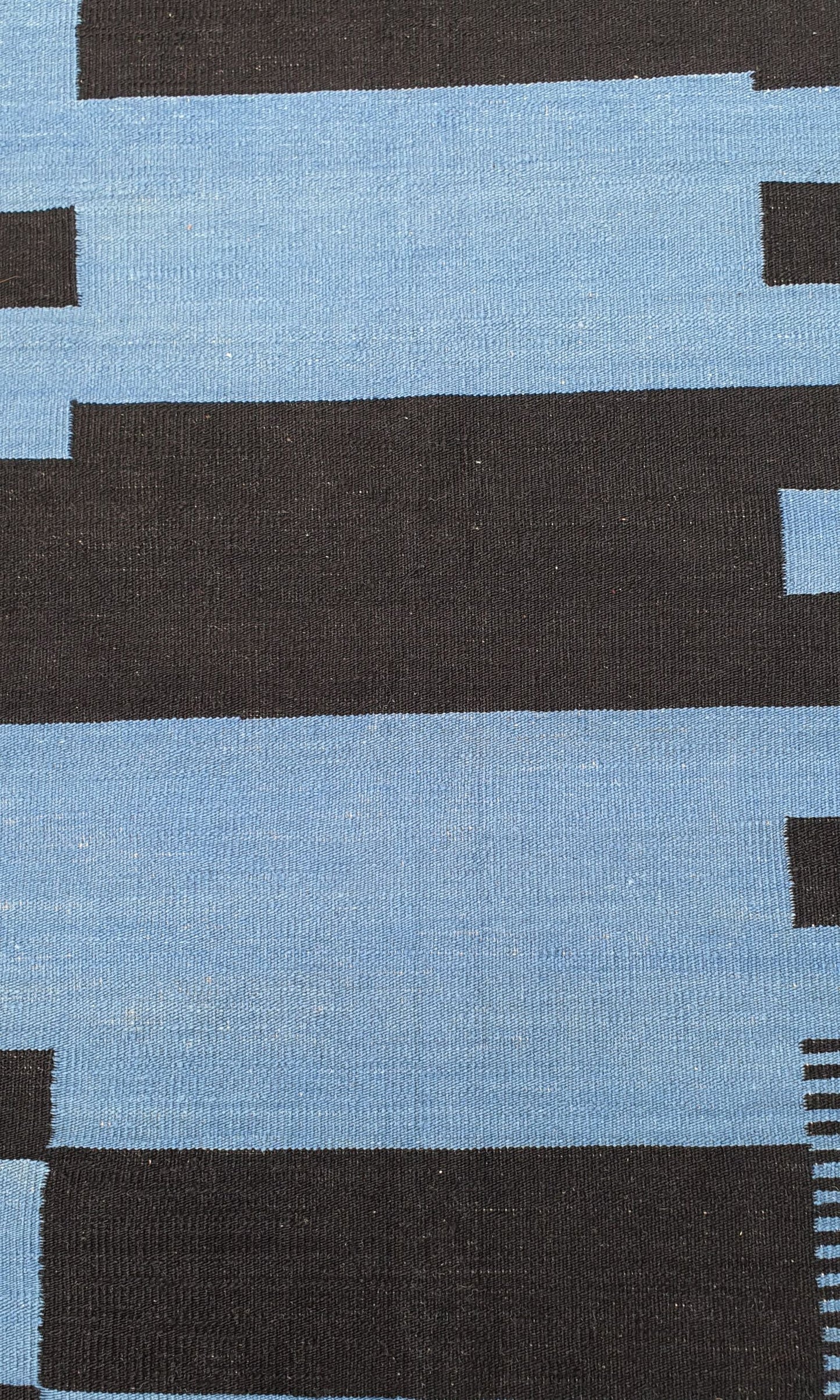 Scandinavian Handwoven Contemporary Rug, J80102