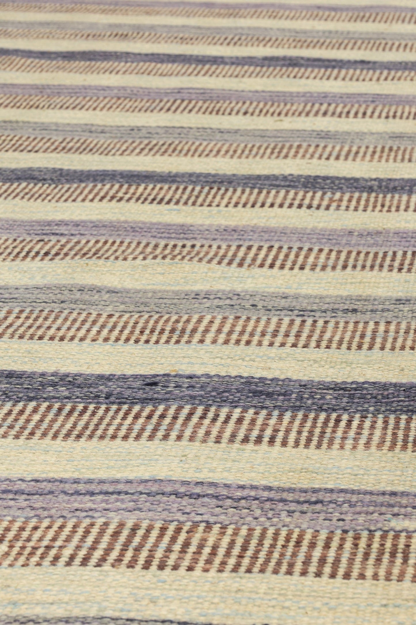 Scandinavian Handwoven Contemporary Rug, J80969