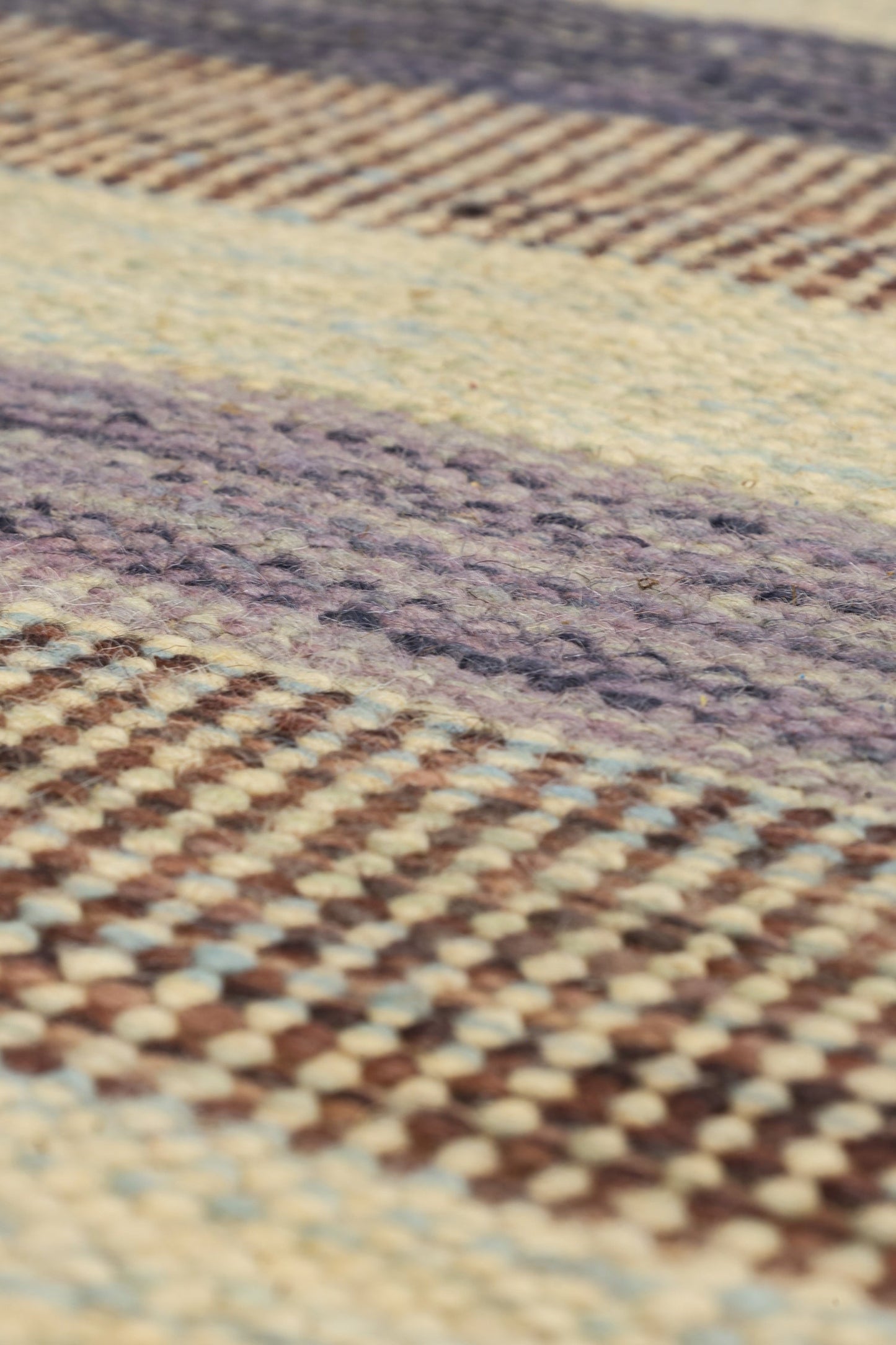 Scandinavian Handwoven Contemporary Rug, J80969