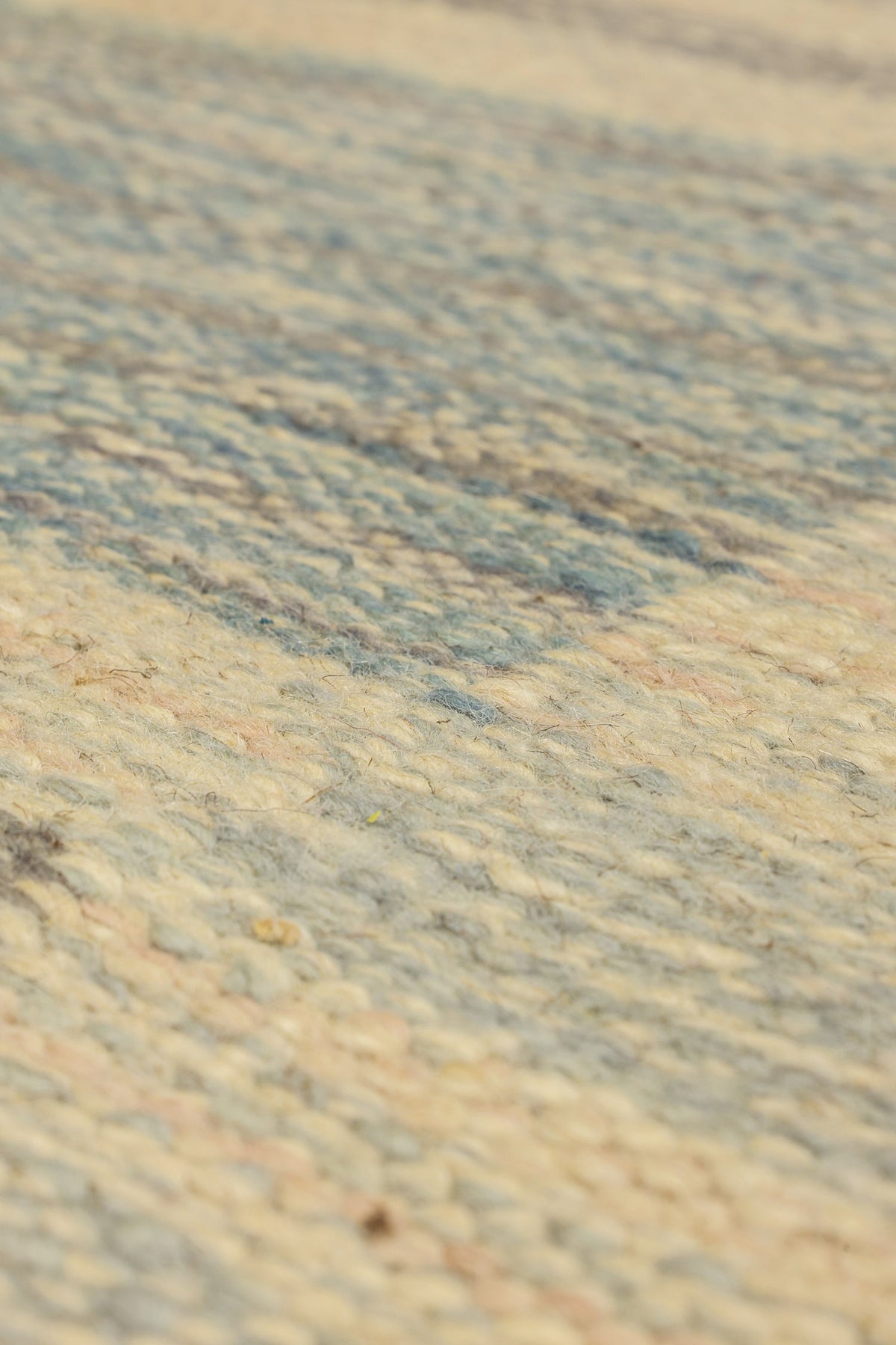 Scandinavian Handwoven Contemporary Rug, J80970