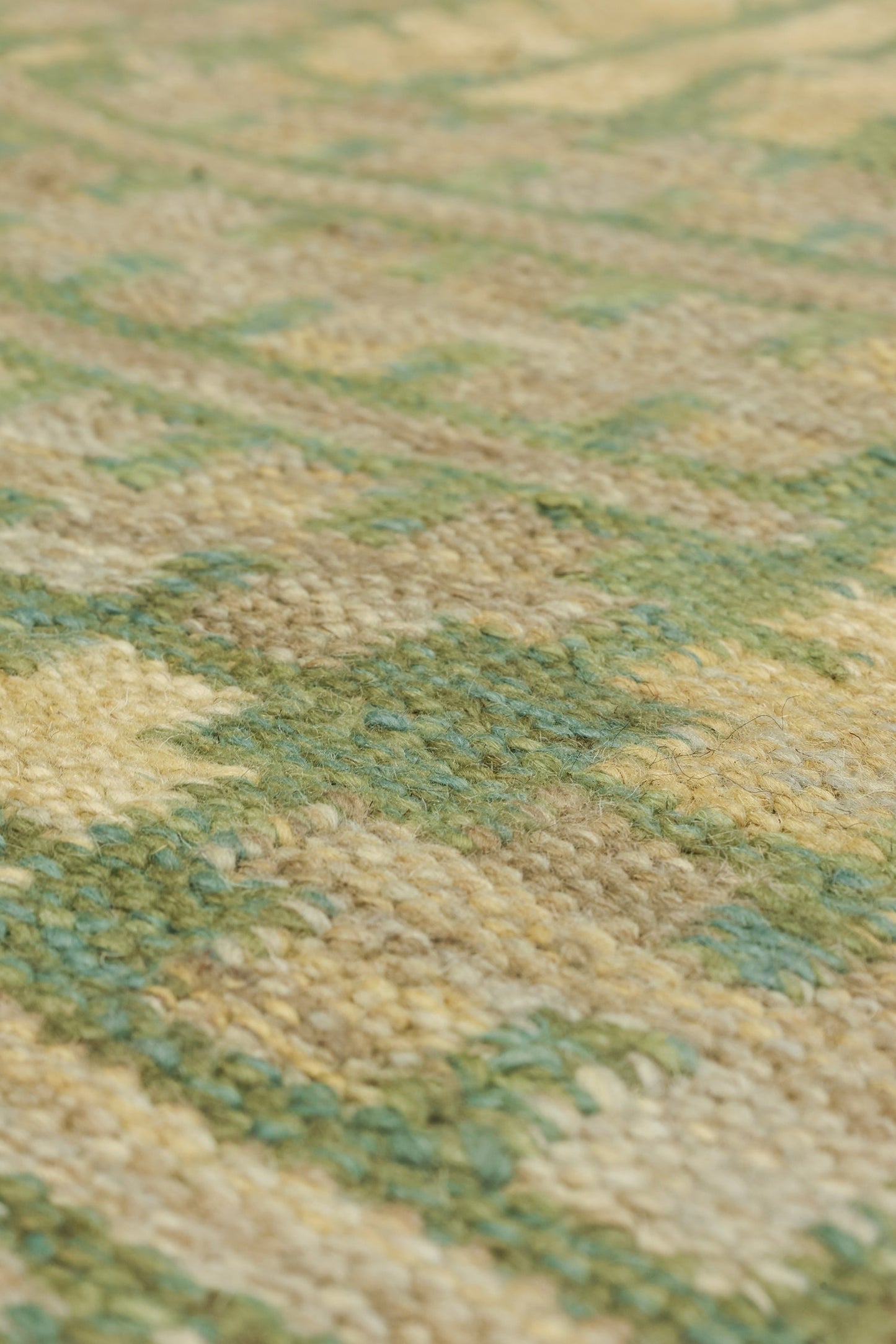 Scandinavian Handwoven Contemporary Rug, J80977
