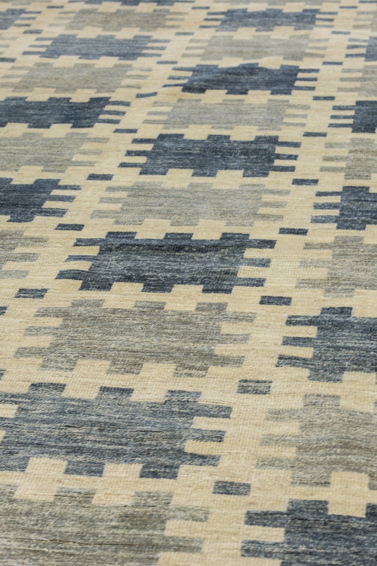 Scandinavian Handwoven Contemporary Rug, J80985
