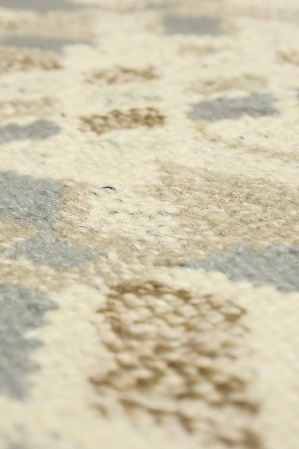 Scandinavian Handwoven Contemporary Rug, J80991