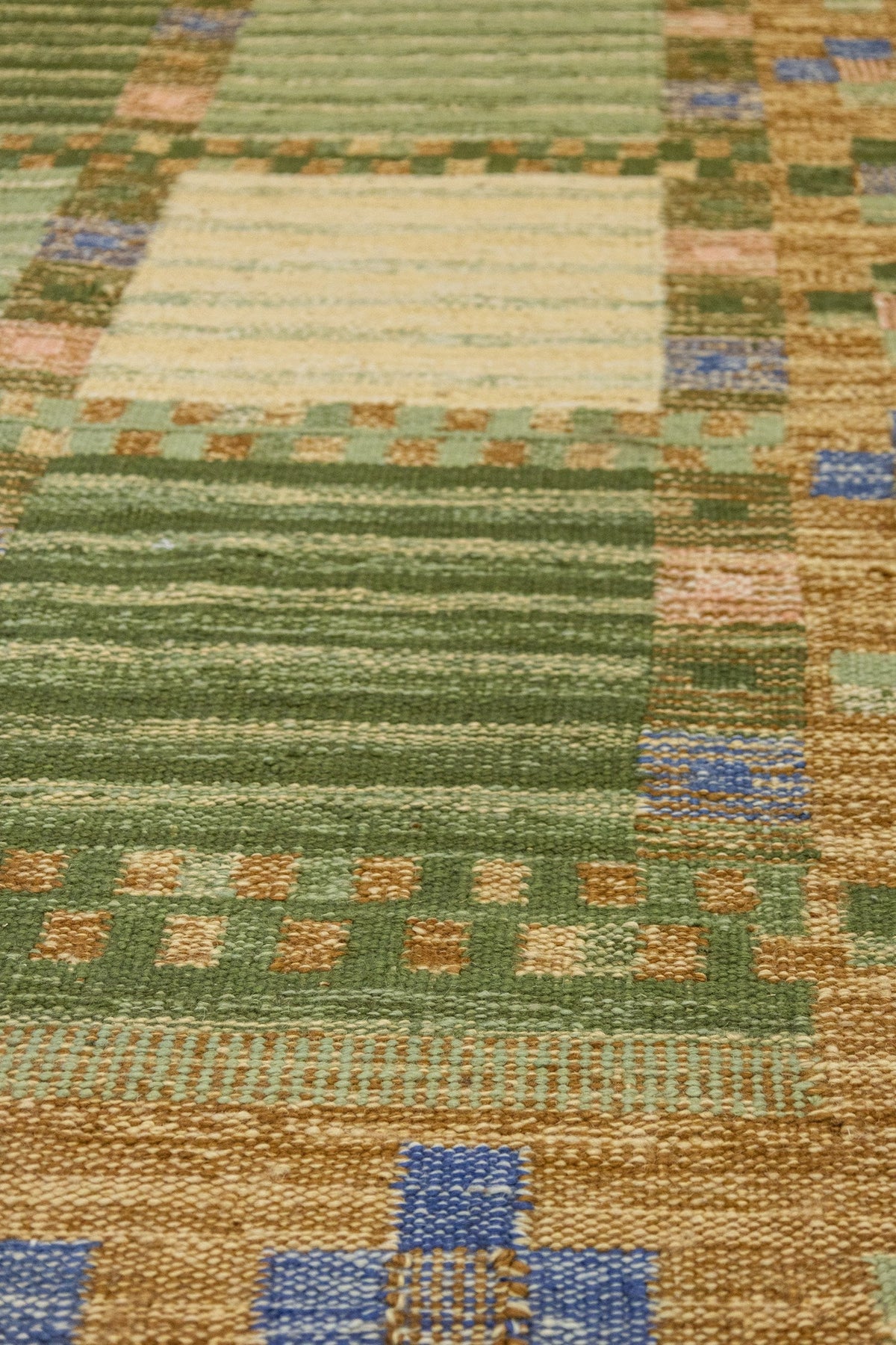 ScandinavianContemporary Rug, J88702