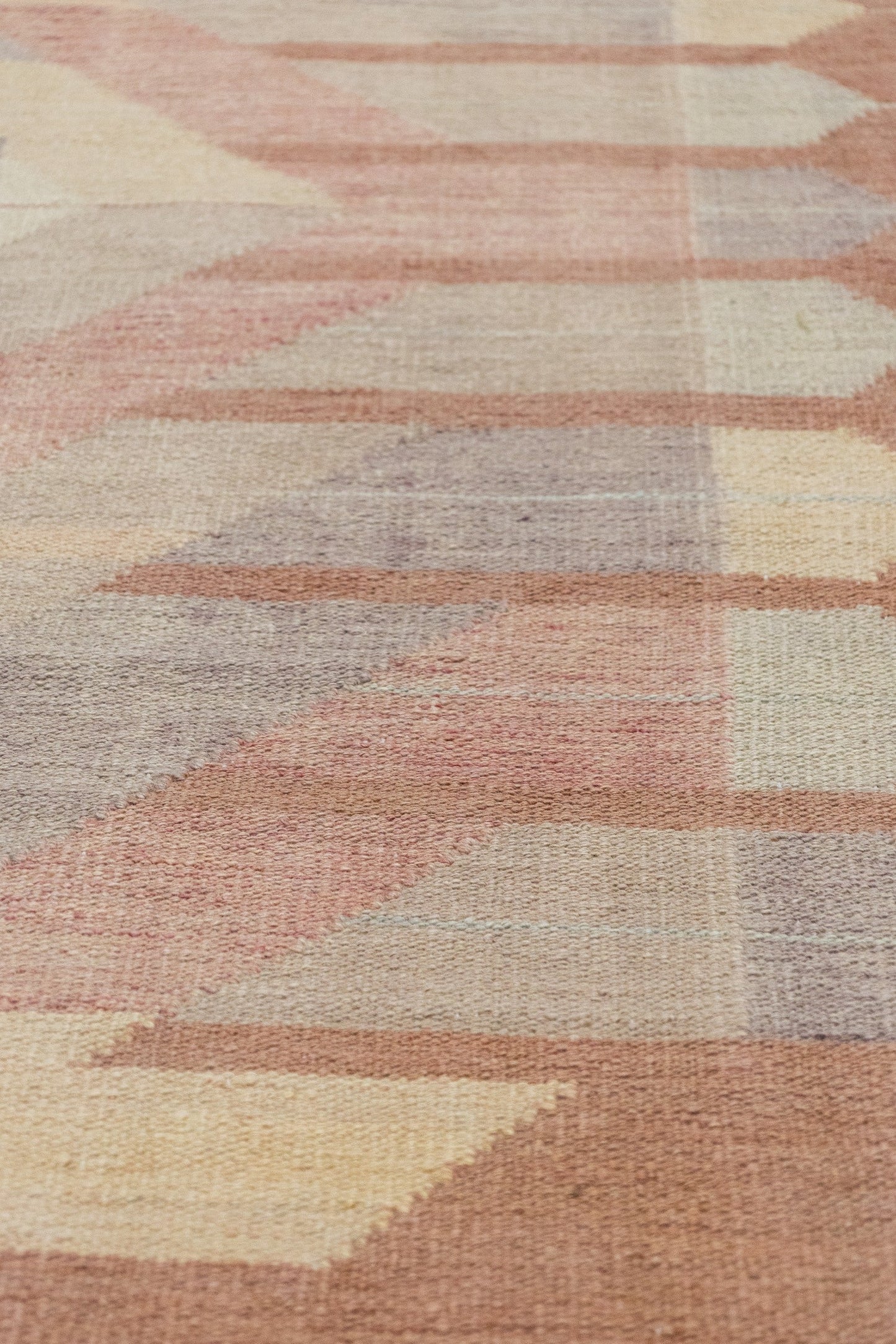 Scandinavian Handwoven Contemporary Rug, J88731