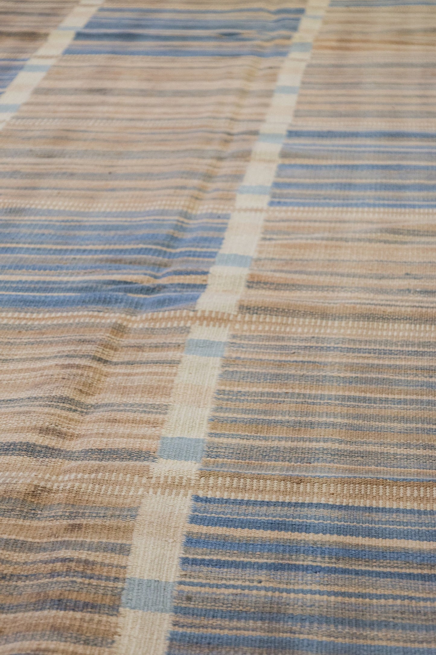 Scandinavian Handwoven Contemporary Rug, J88739
