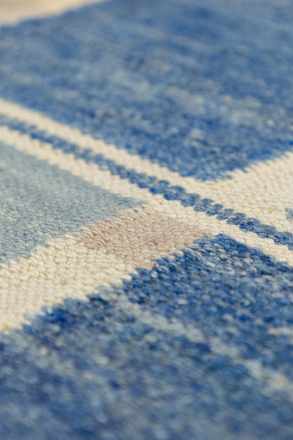 Scandinavian Handwoven Contemporary Rug, J88742