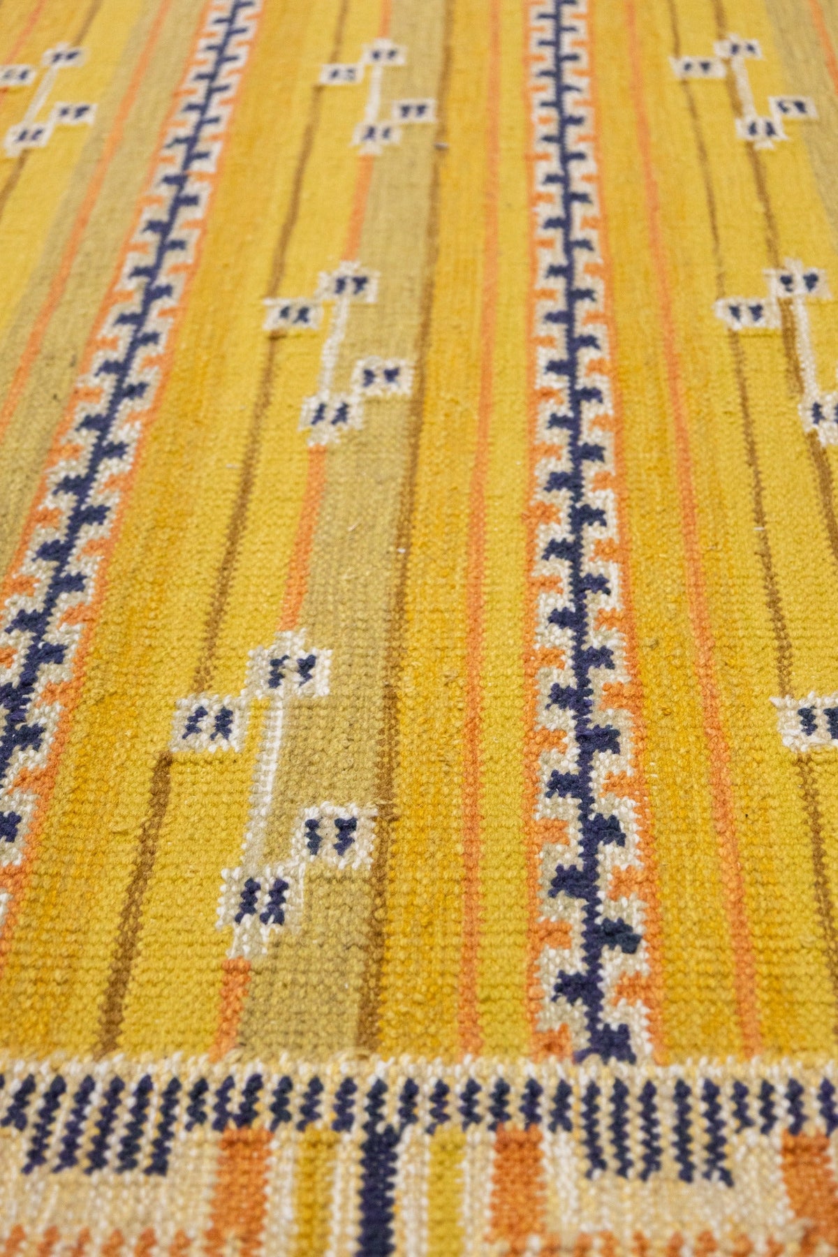 Scandinavian Handwoven Contemporary Rug, J89758