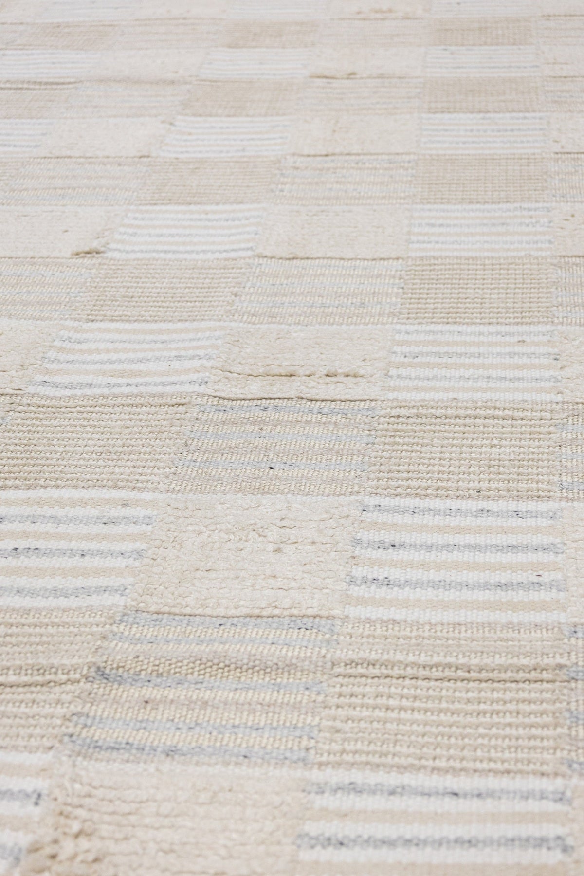 Scandinavian Handwoven Contemporary Rug, M88668