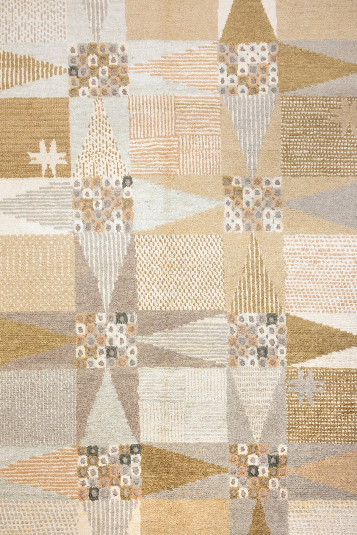 Scandinavian Handwoven Contemporary Rug, M88670