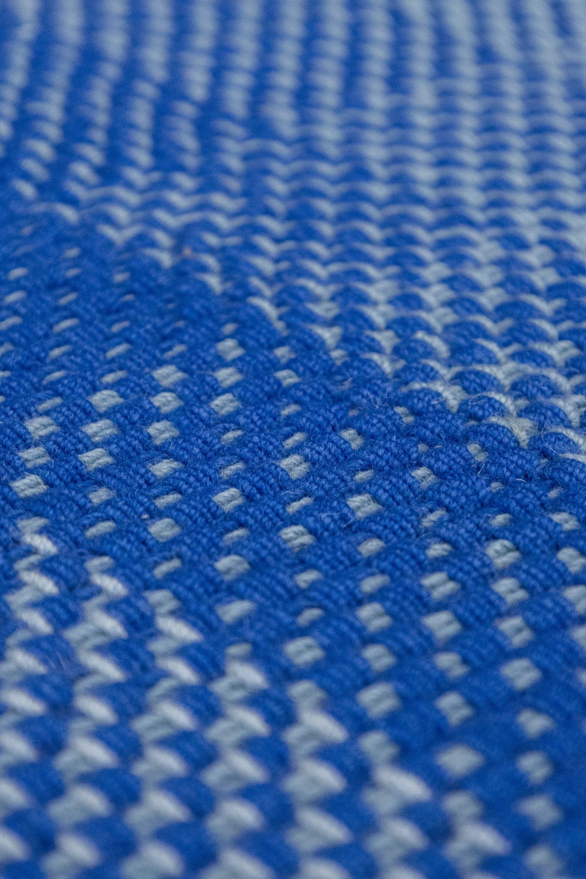 Scandinavian Handwoven Contemporary Rug, M88672