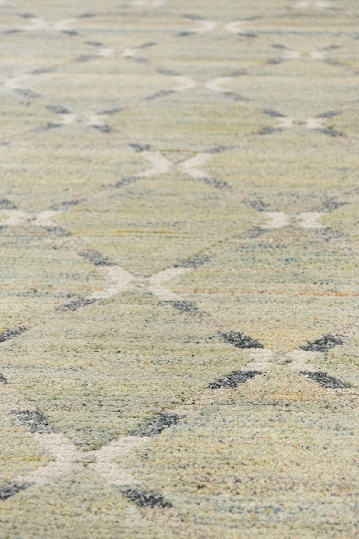 Scandinavian Handwoven Contemporary Rug, M88673