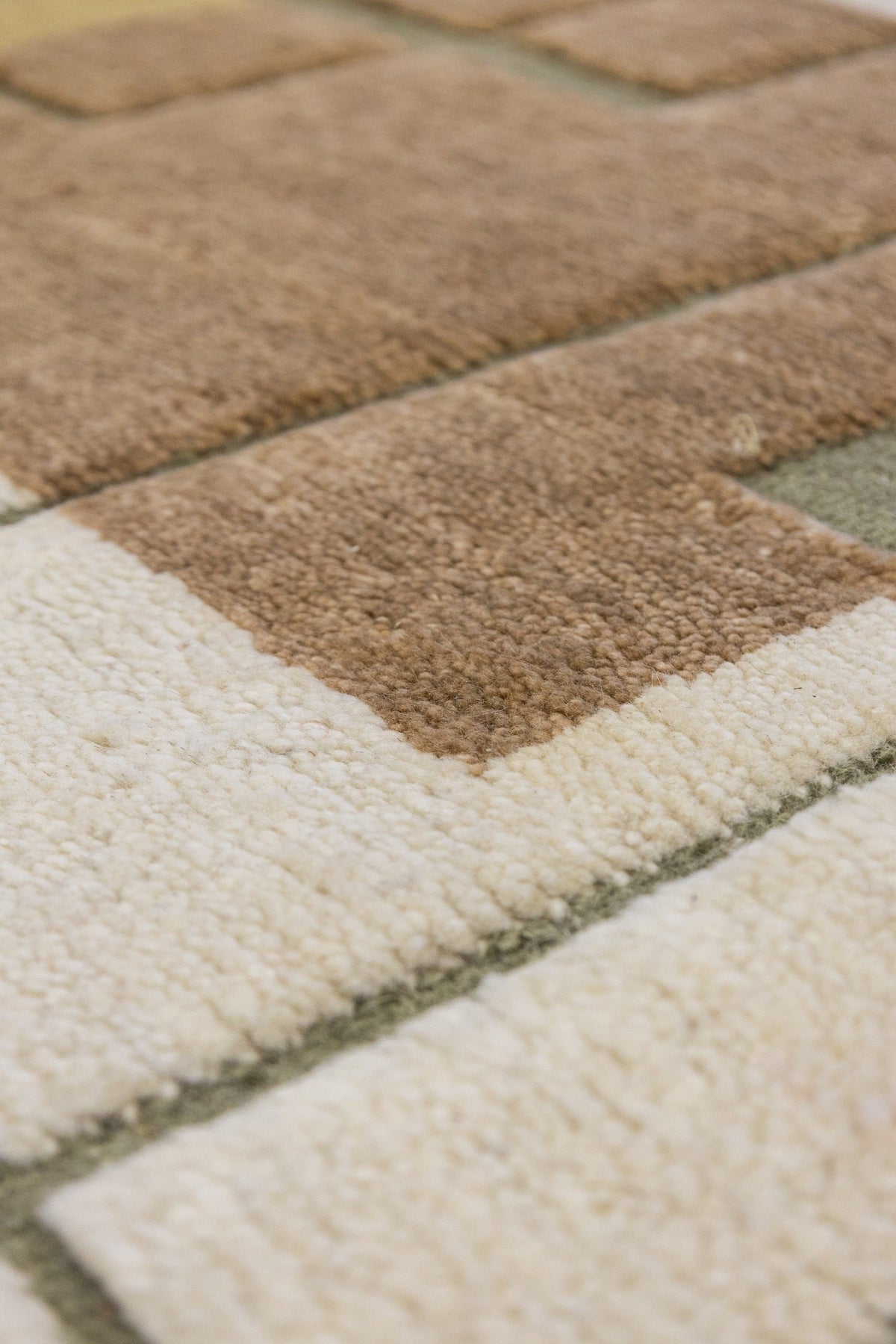 Scandinavian Handwoven Contemporary Rug, M88675