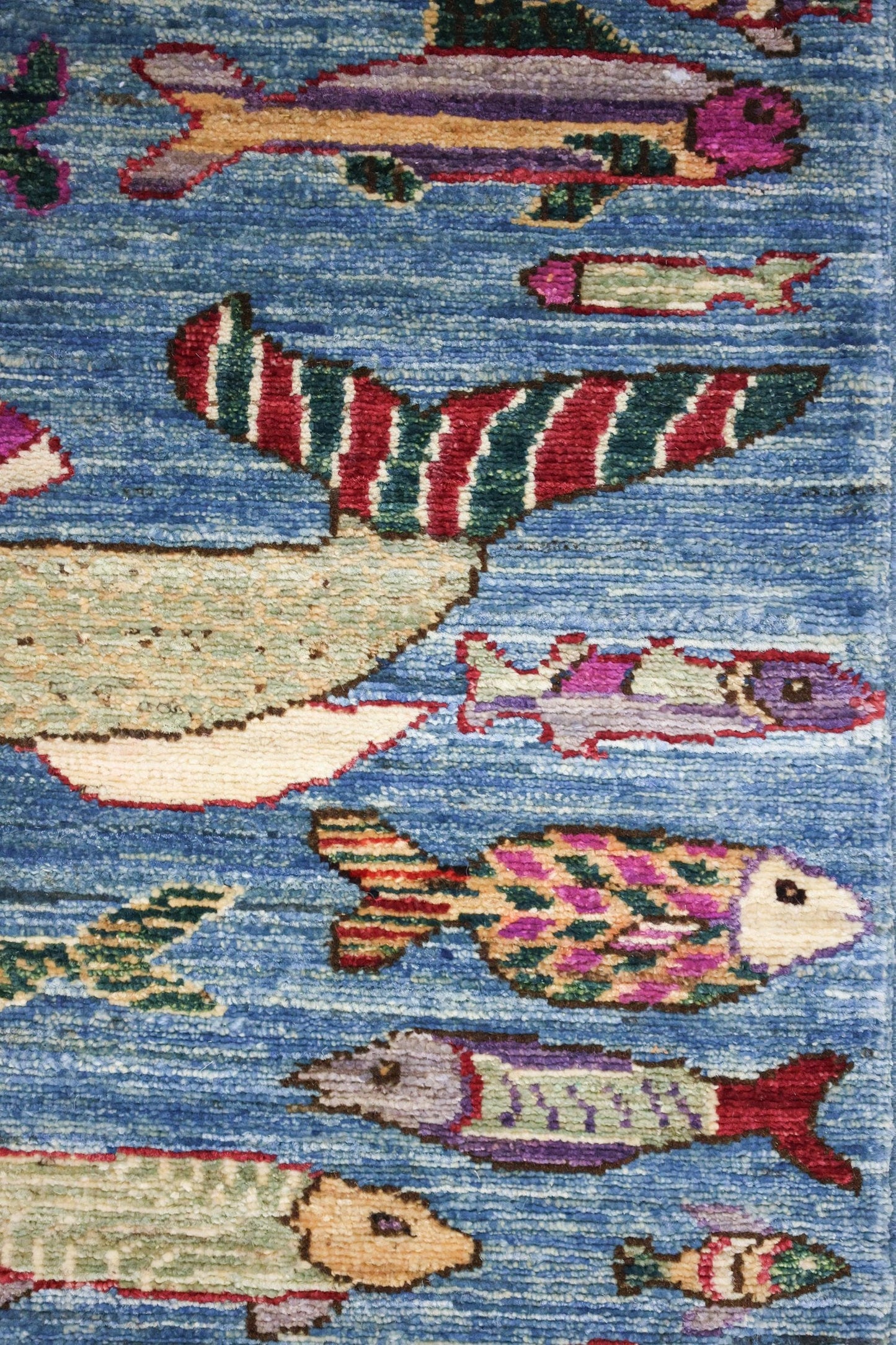 Small Fish Handwoven Contemporary Rug, J70539