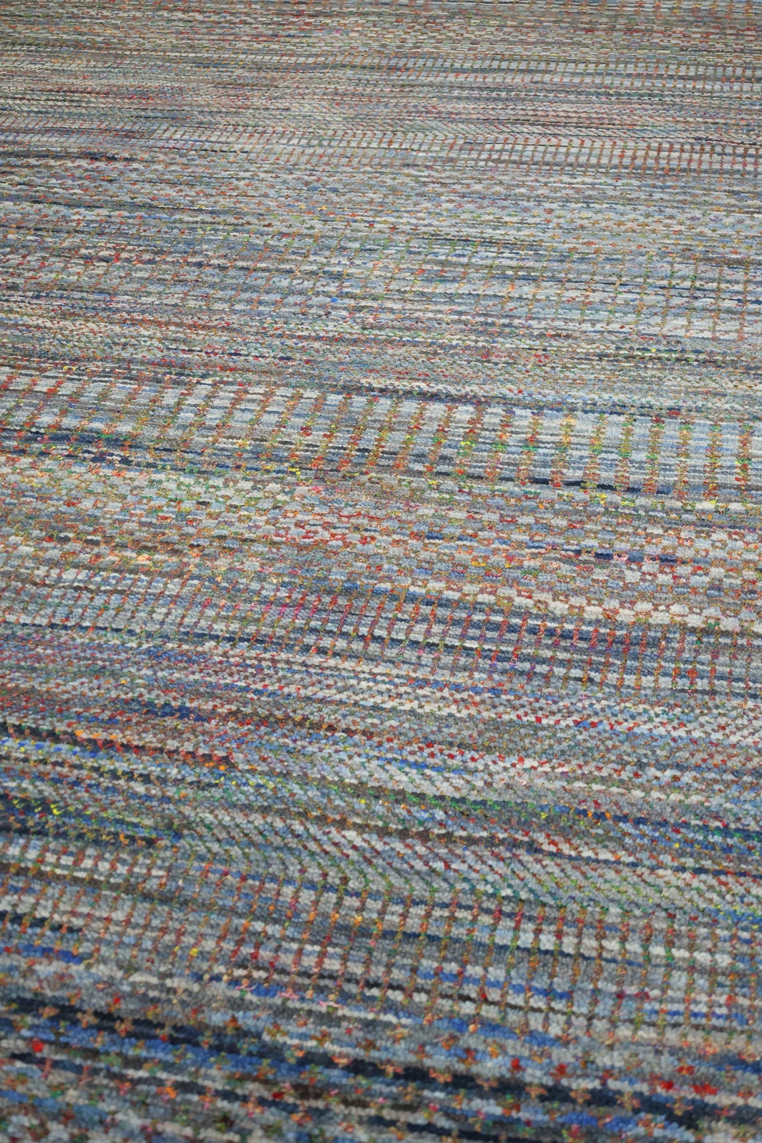 Soft Melody Illusion Handwoven Contemporary Rug, J69919