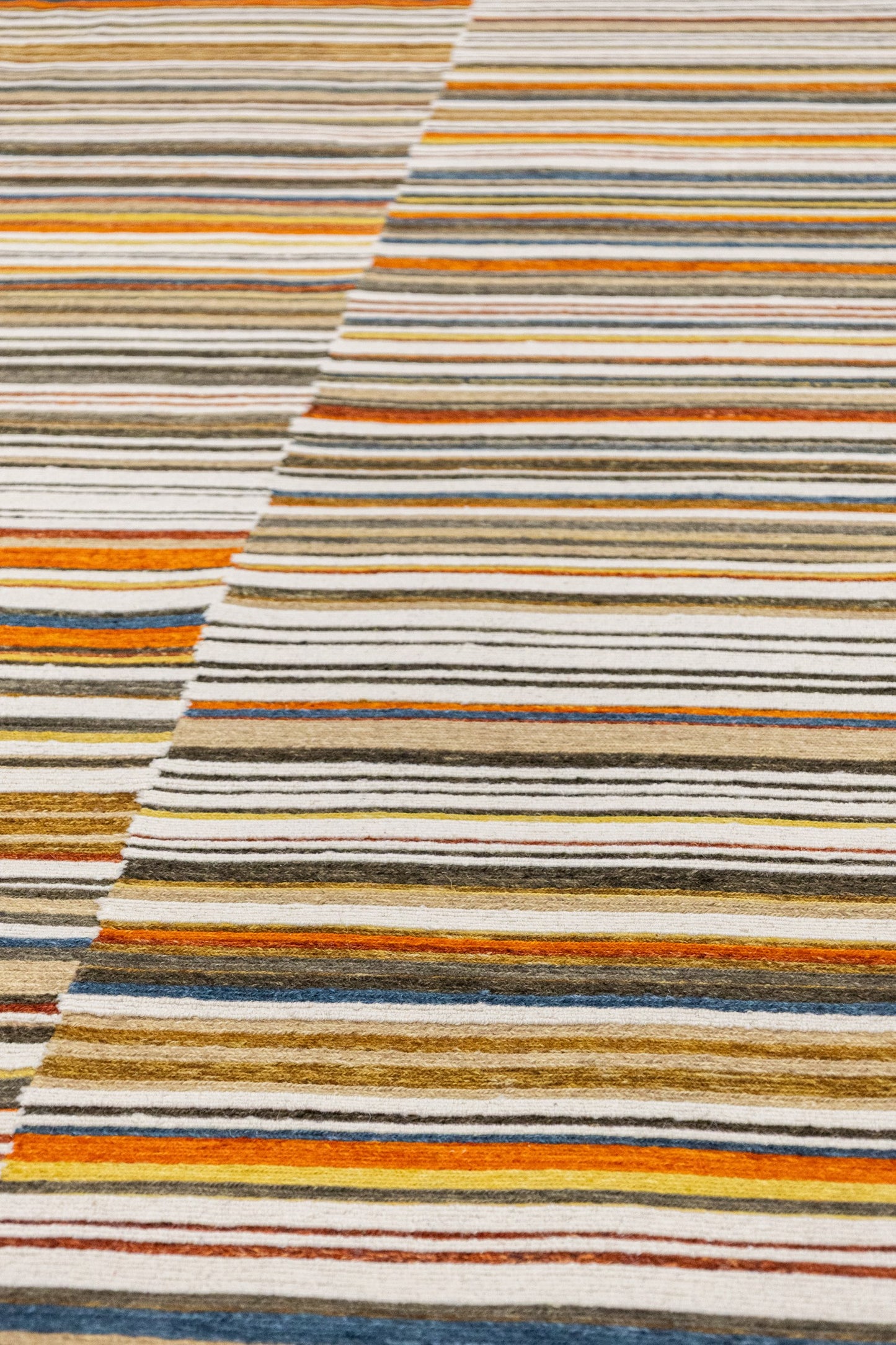 Stripe Soumak Handwoven Contemporary Rug, J88501