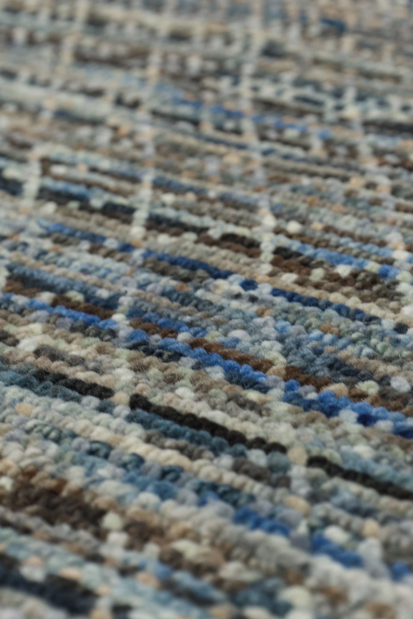 Sun & Sand Handwoven Contemporary Rug, J76146