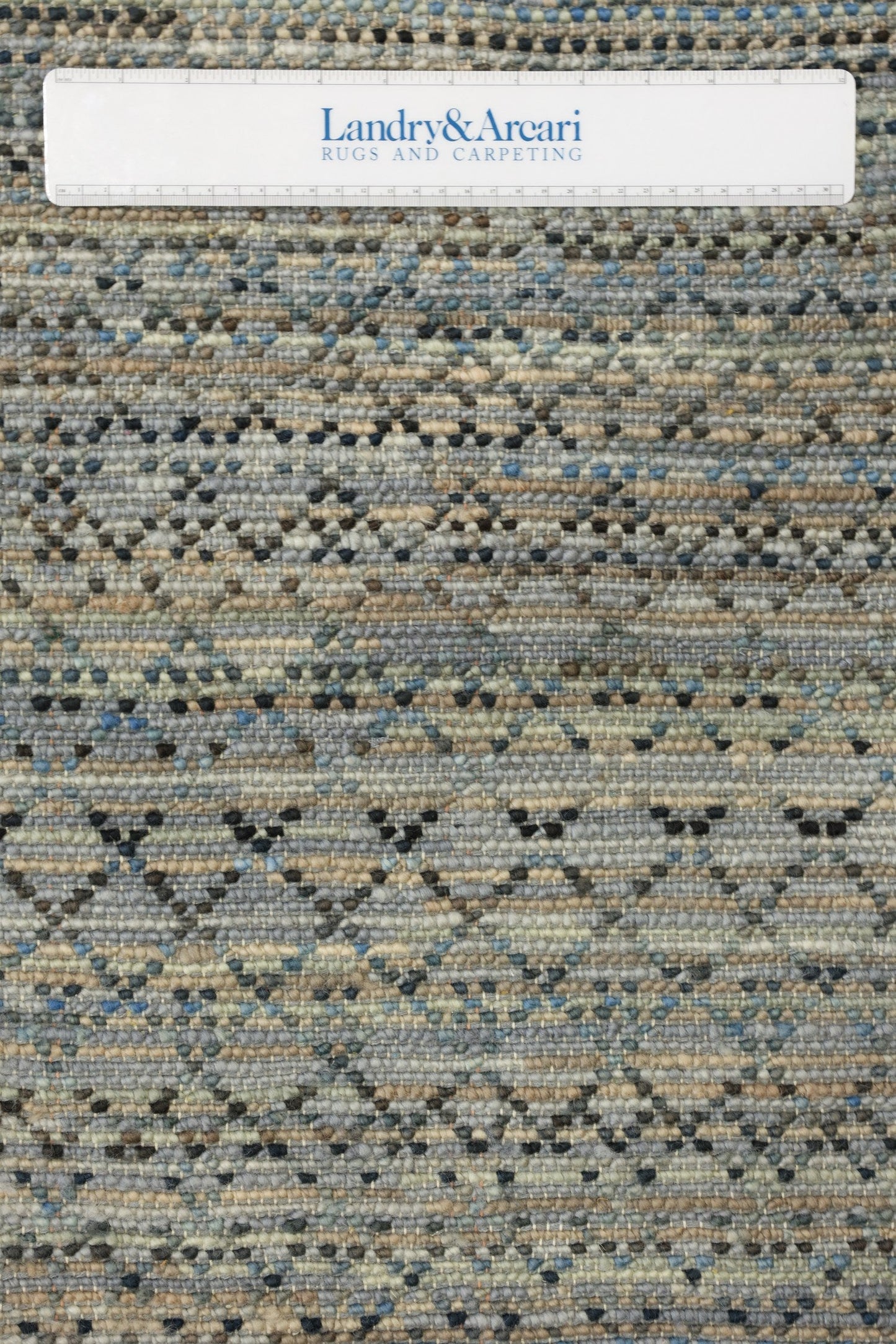 Sun & Sand Handwoven Contemporary Rug, J76146