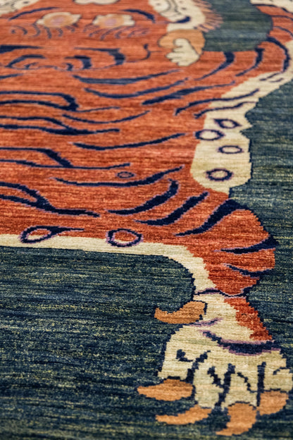 Tiger King Handwoven Contemporary Rug, J86222