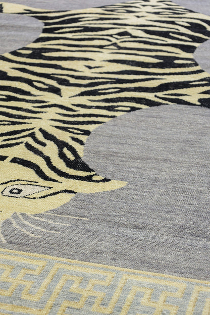 Tiger Style Handwoven Contemporary Rug, J80017