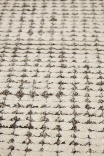 Tundra Grid Handwoven Contemporary Rug