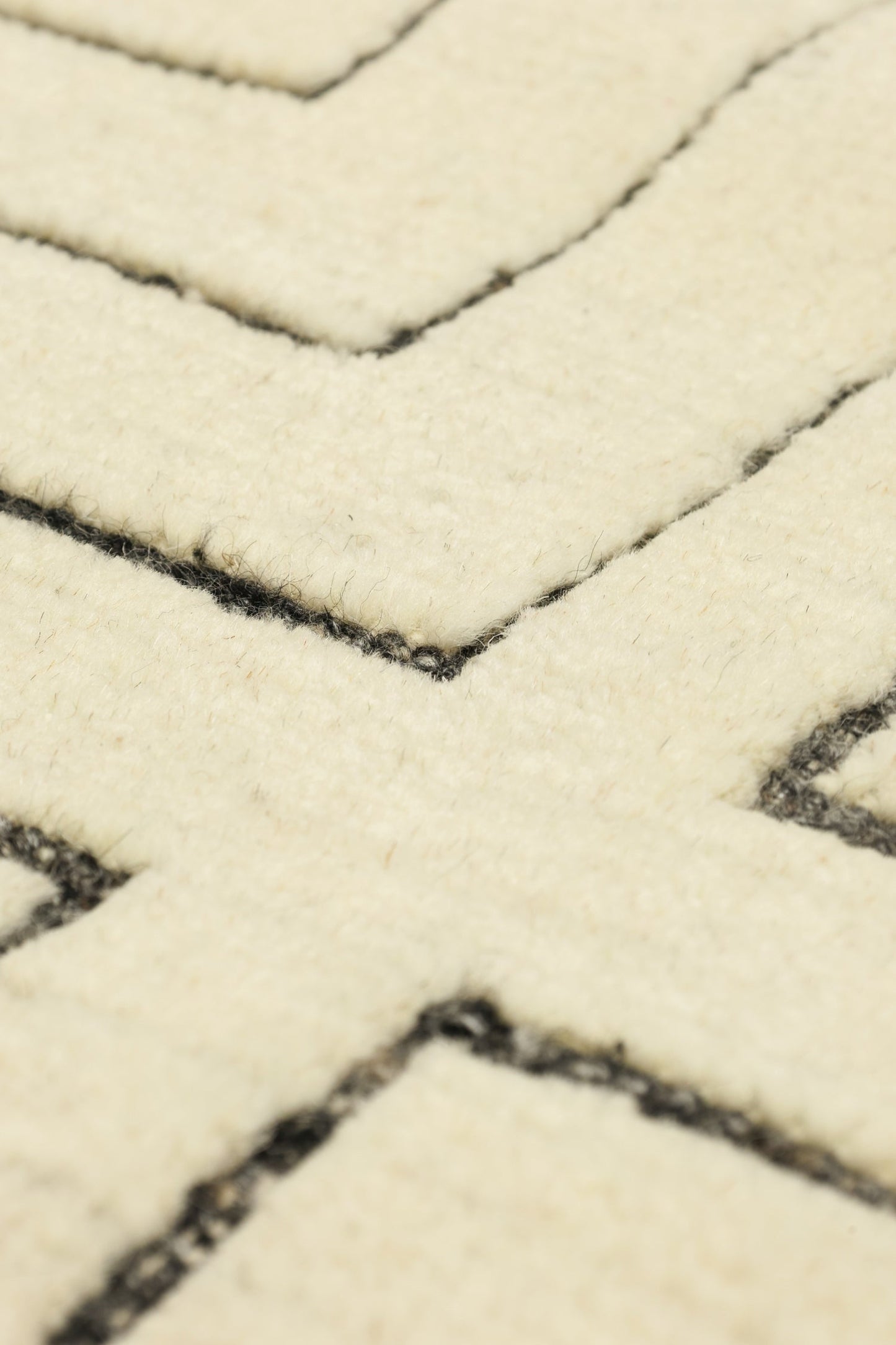 Ziggurat Handwoven Contemporary Rug, J80876
