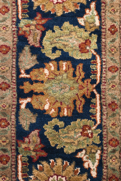 Agra Handwoven Traditional Rug, 80770