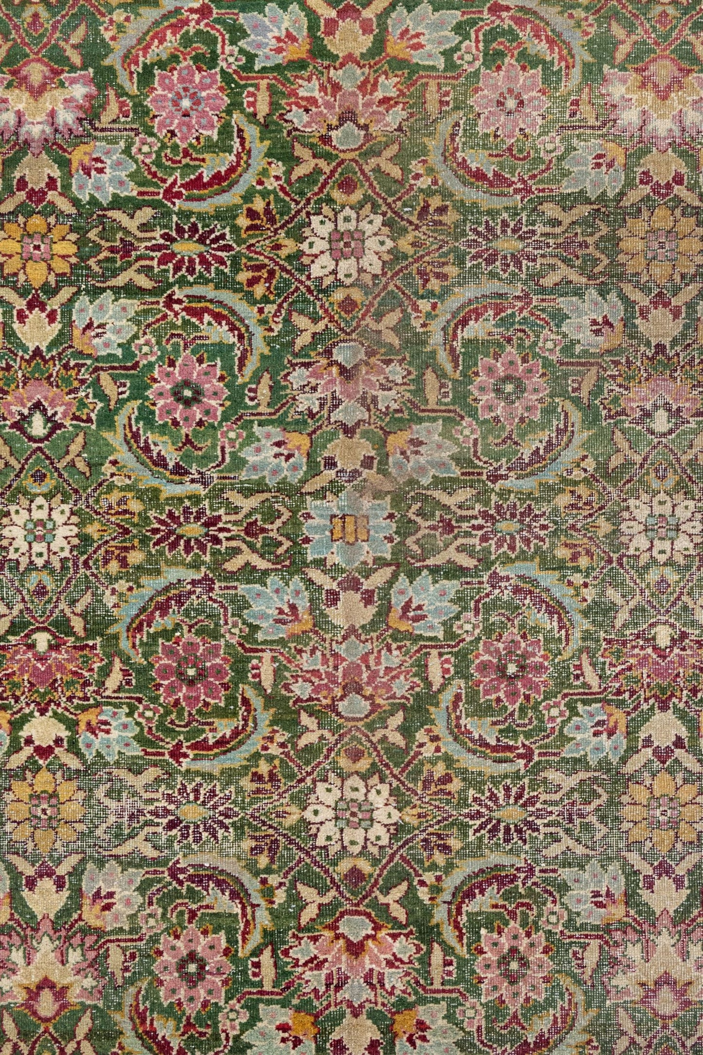 Vintage Agra Handwoven Traditional Rug, J87208