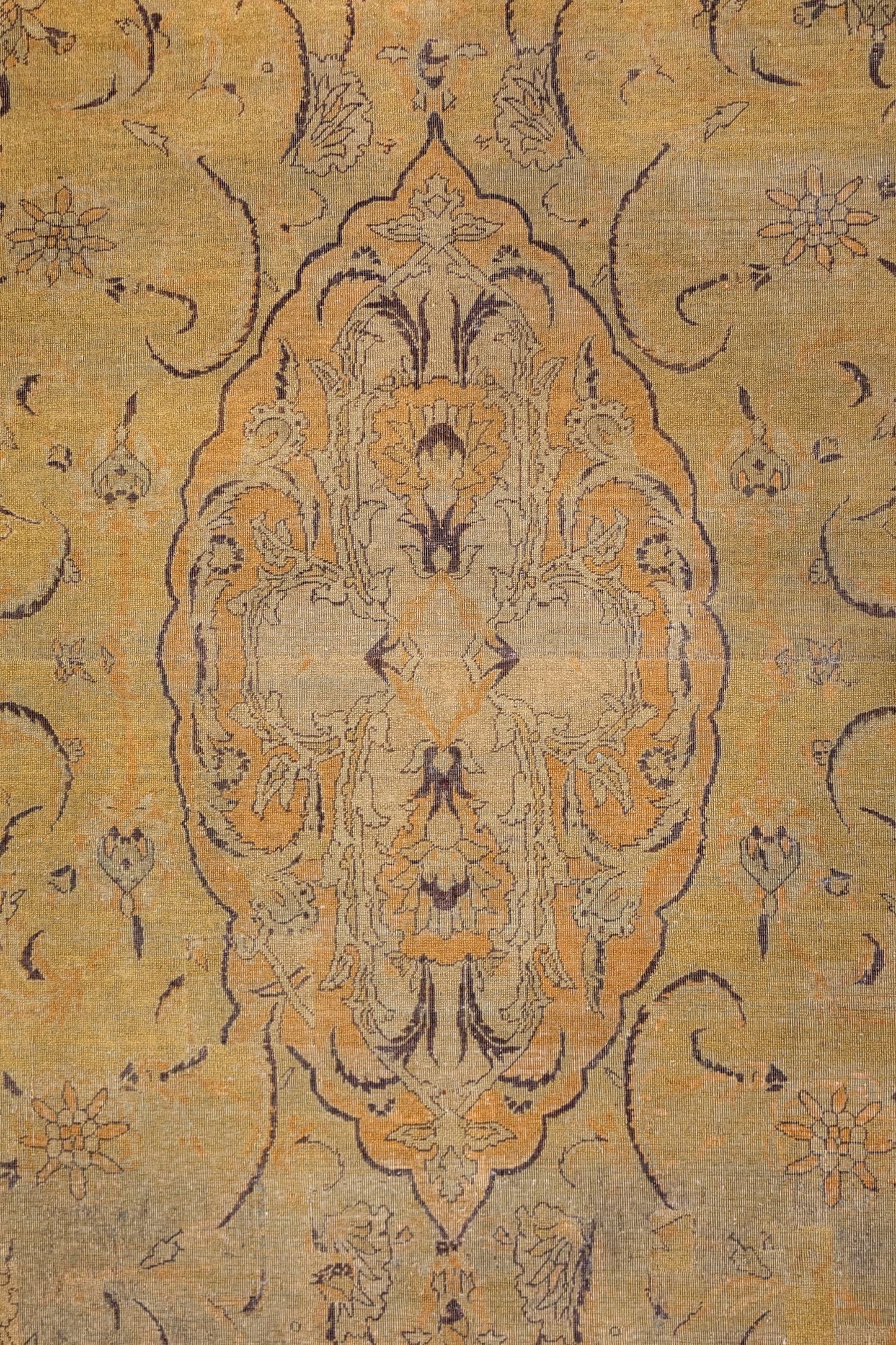 Vintage Agra Handwoven Traditional Rug, J88043