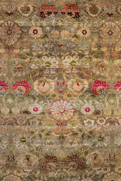 Agra Handwoven Traditional Rug, J88450