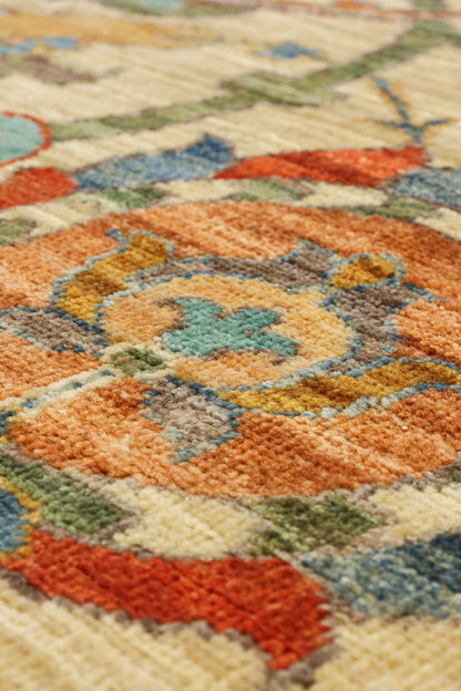 Amritsar Handwoven Traditional Rug, J81075