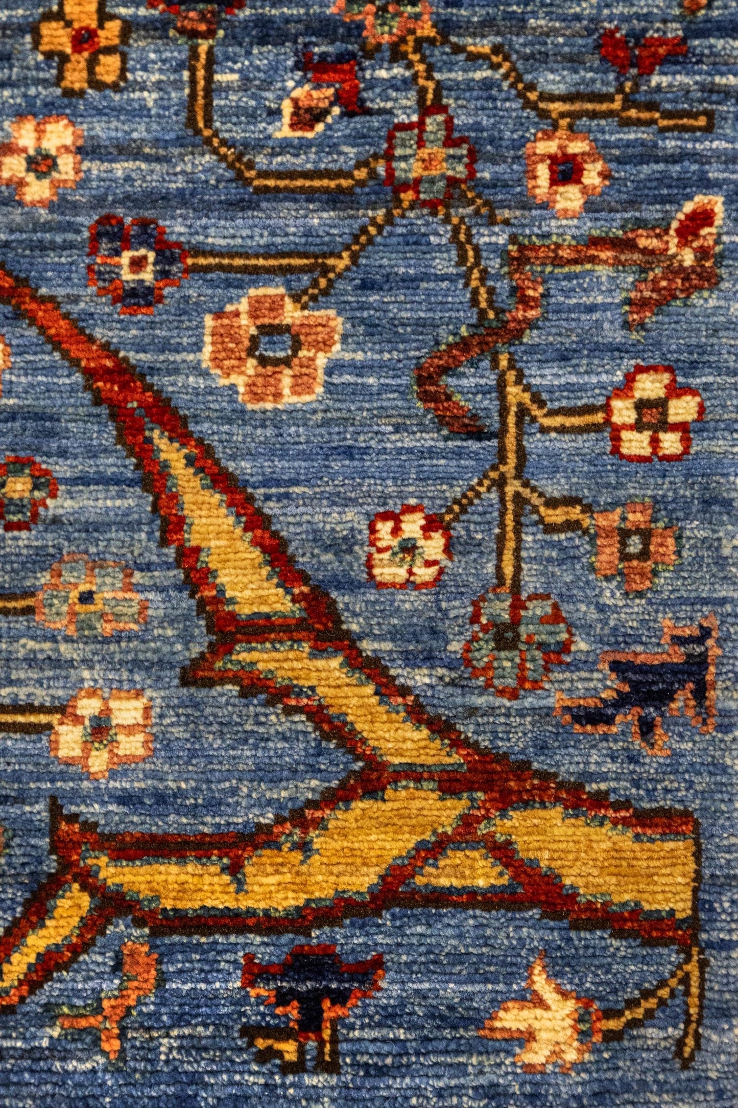 Arabesque Handwoven Traditional Rug, J86217