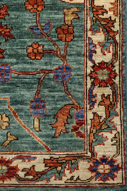 Arabesque Handwoven Traditional Rug, J87484