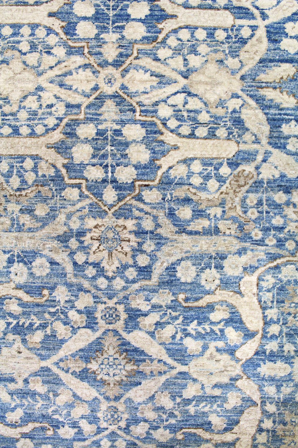 Arabesque Tabriz Handwoven Traditional Rug, 84379