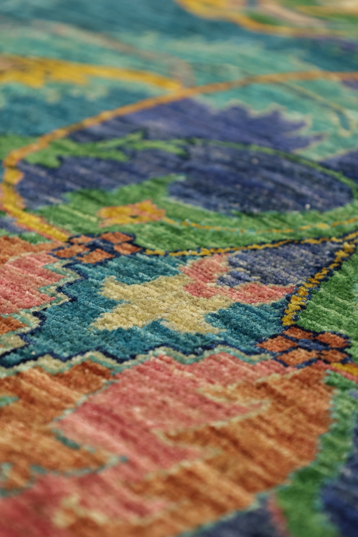 Art Deco Handwoven Traditional Rug, J81314