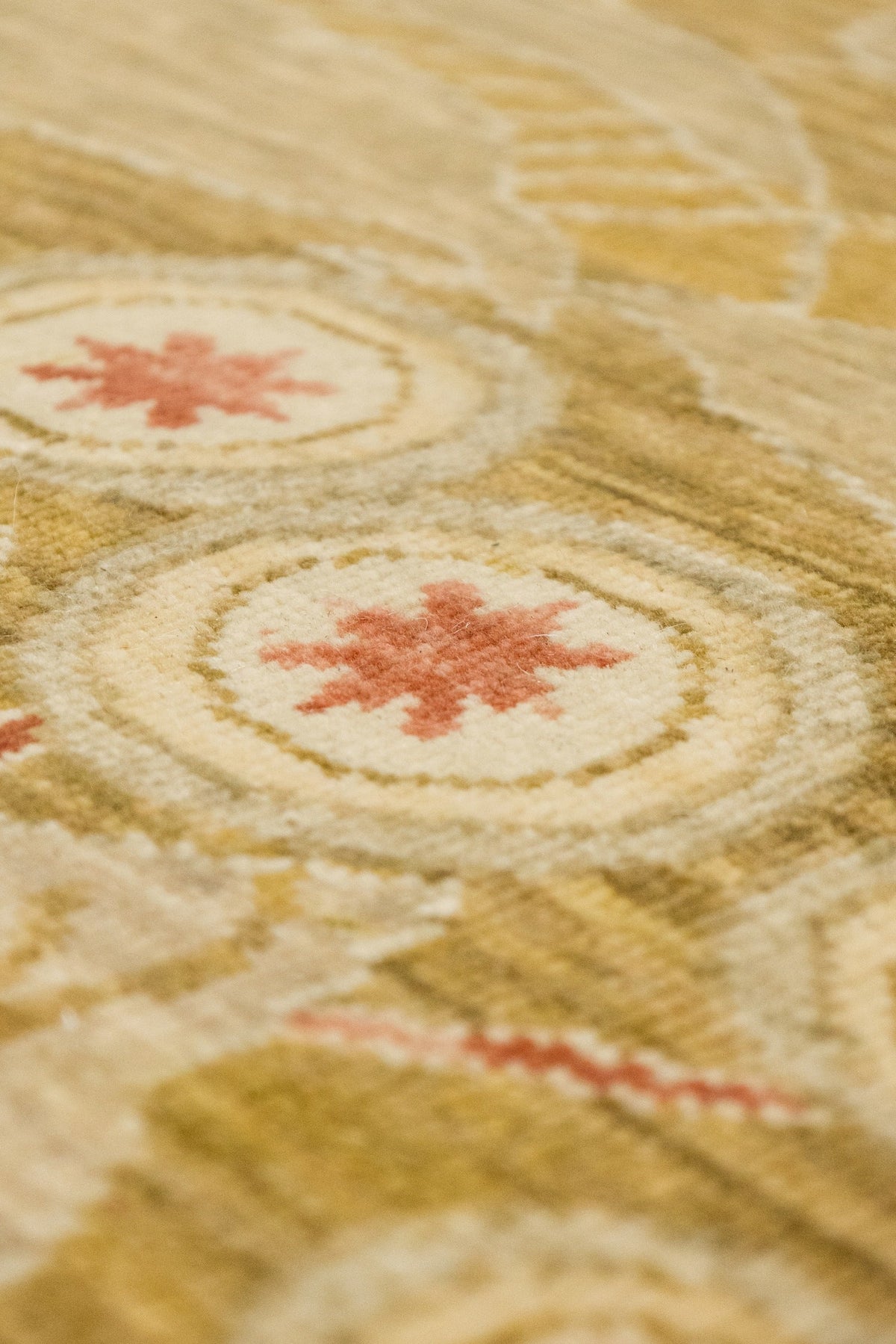 Arts & Crafts Handwoven Traditional Rug, J89837