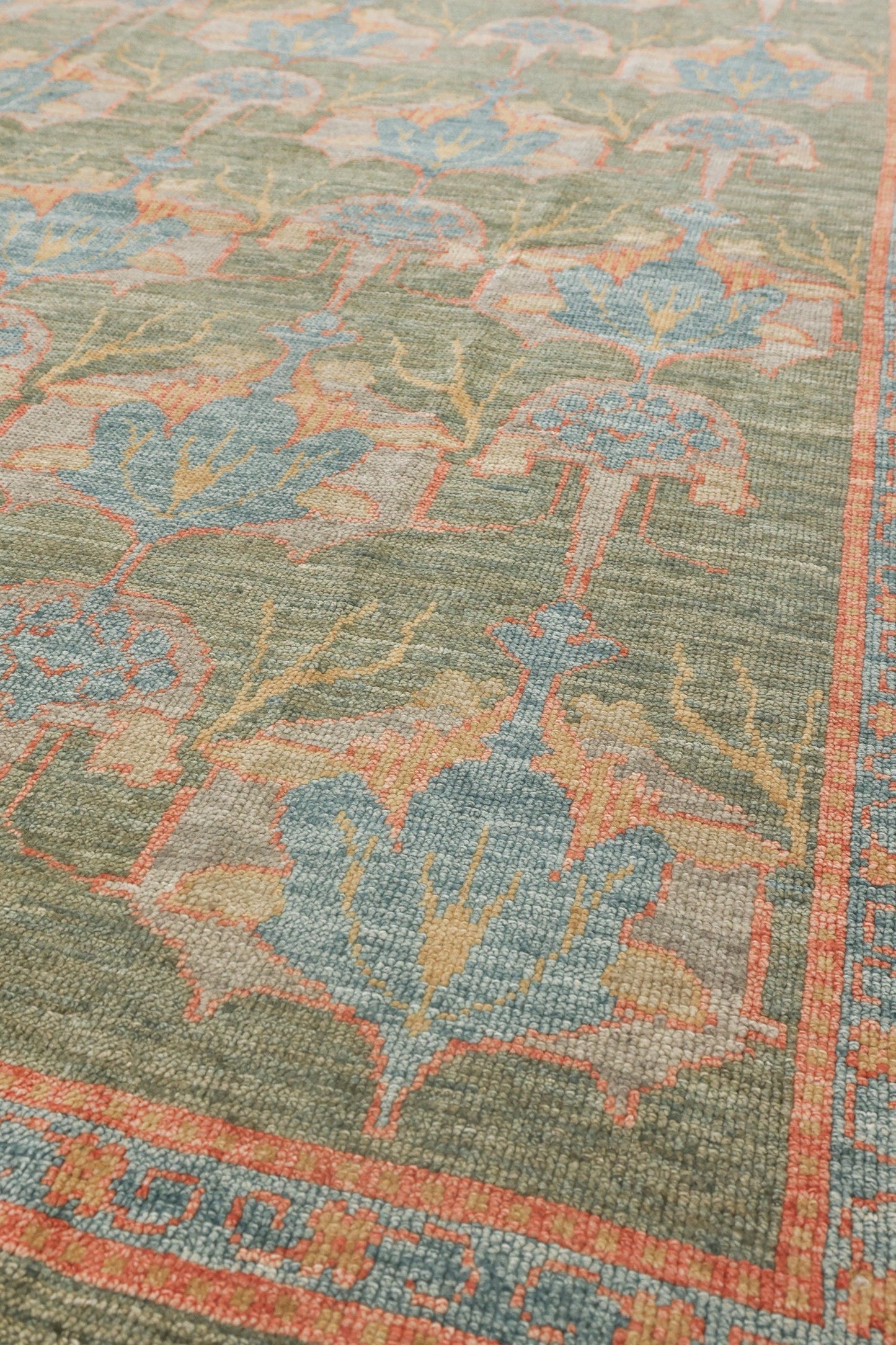 Arts & Crafts Handwoven Traditional Rug, J70719