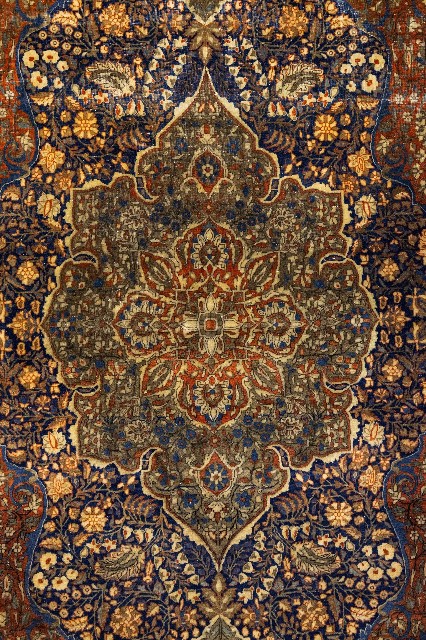 Antique Atashogoli Kashan Handwoven Traditional Rug, J88686