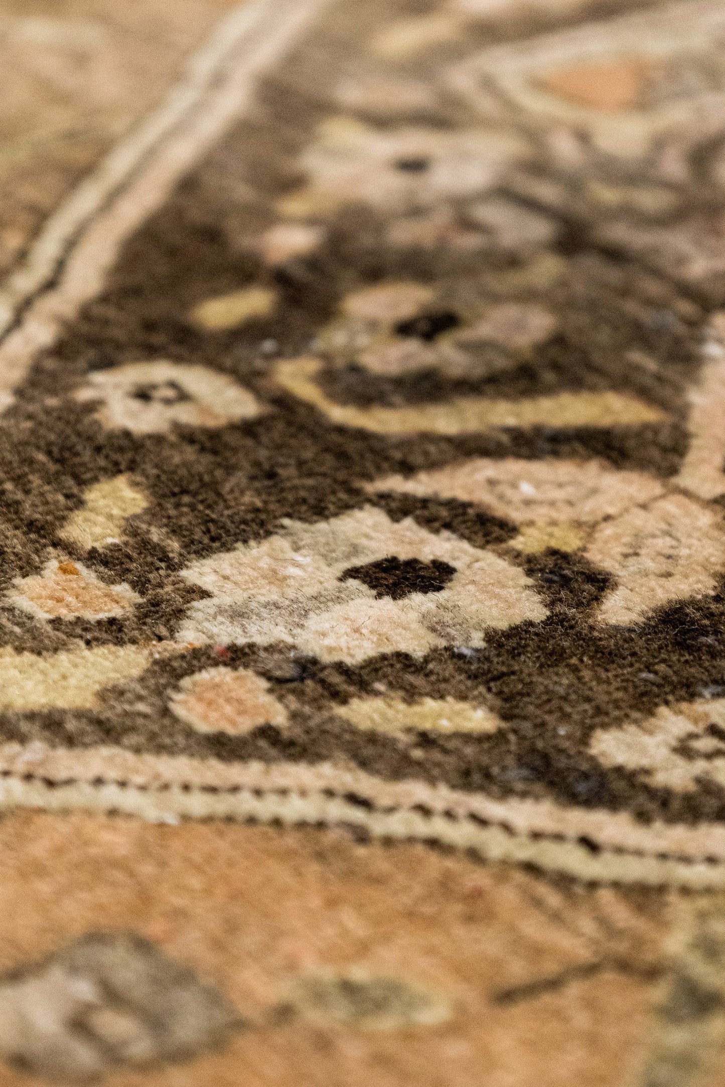 Vintage Bakhtiari Handwoven Traditional Rug, J86469