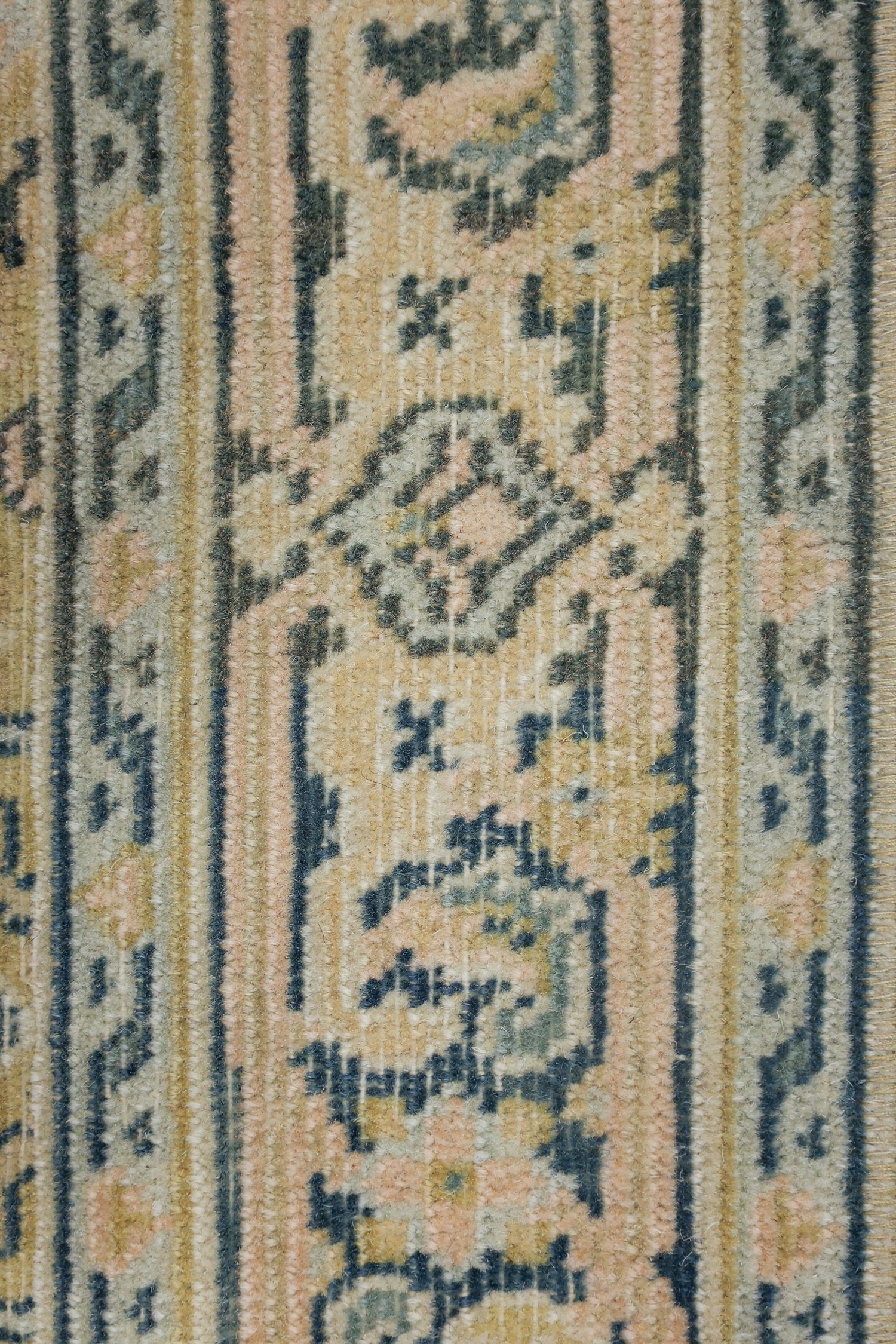 Vintage Bijar Handwoven Traditional Rug, J73439