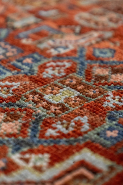 Vintage Bijar Handwoven Traditional Rug, J89118
