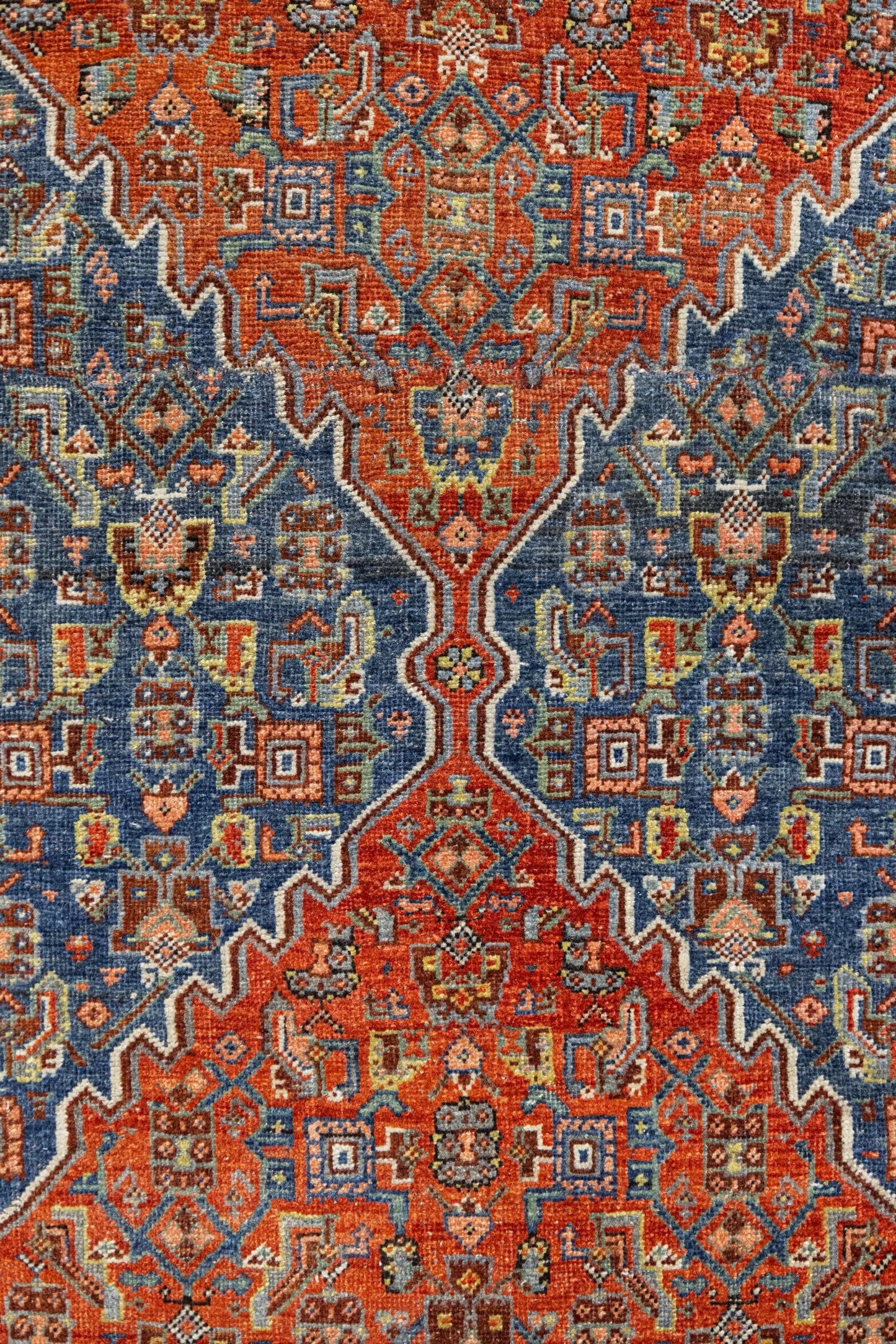 Vintage Bijar Handwoven Traditional Rug, J89118