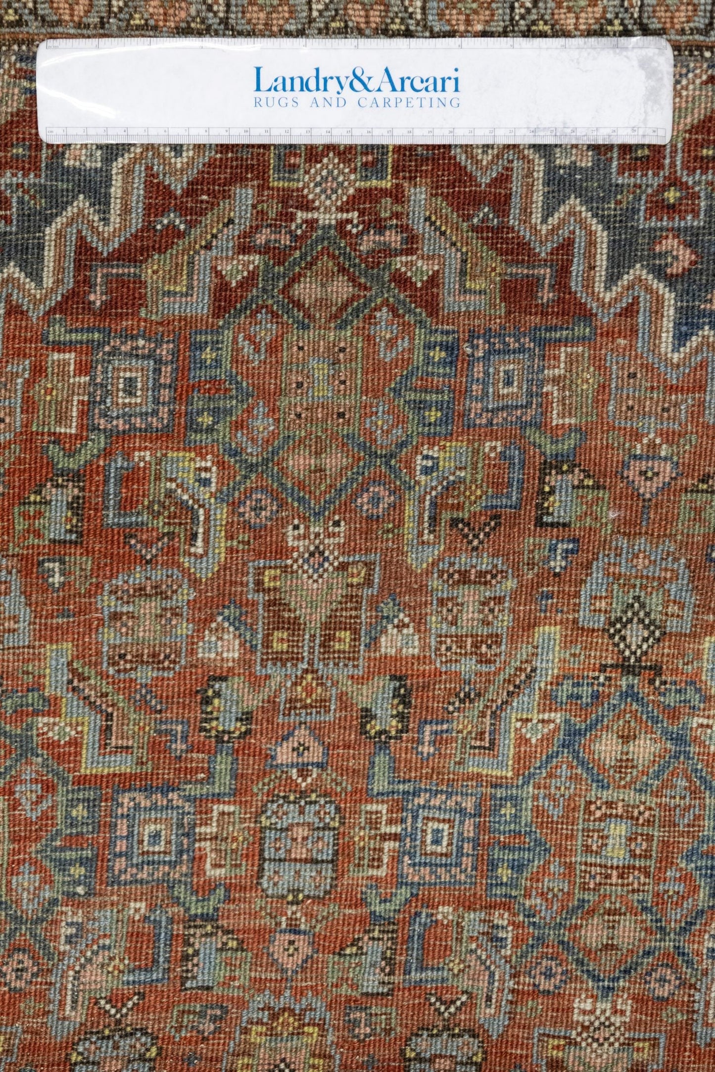 Vintage Bijar Handwoven Traditional Rug, J89118