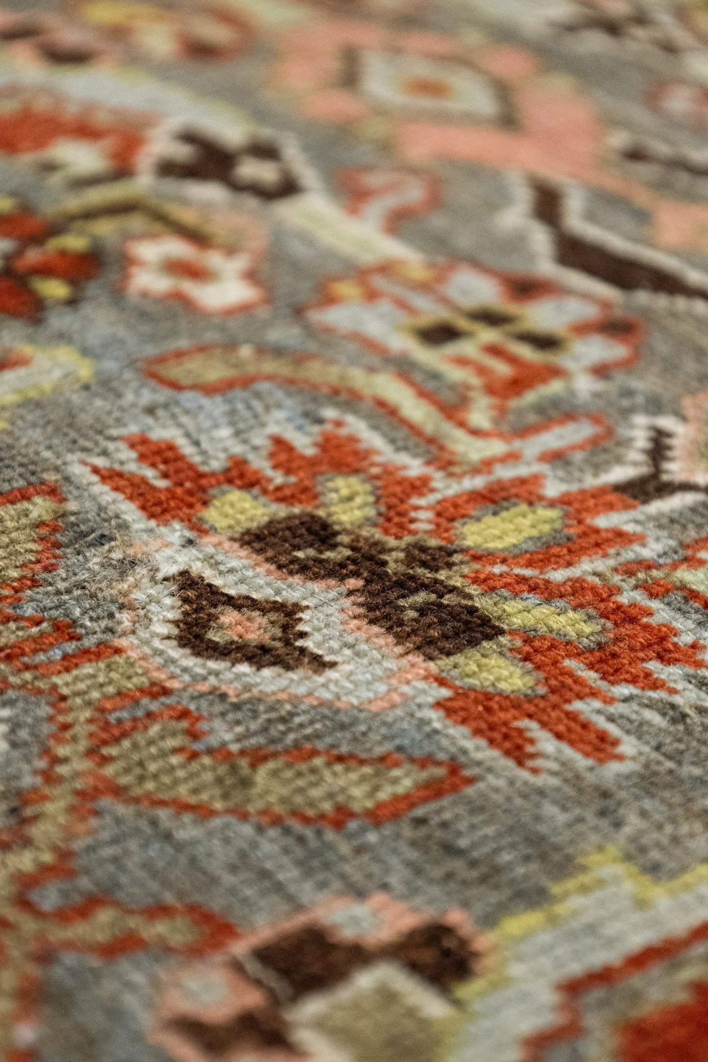 Vintage Bijar Handwoven Traditional Rug, J89151