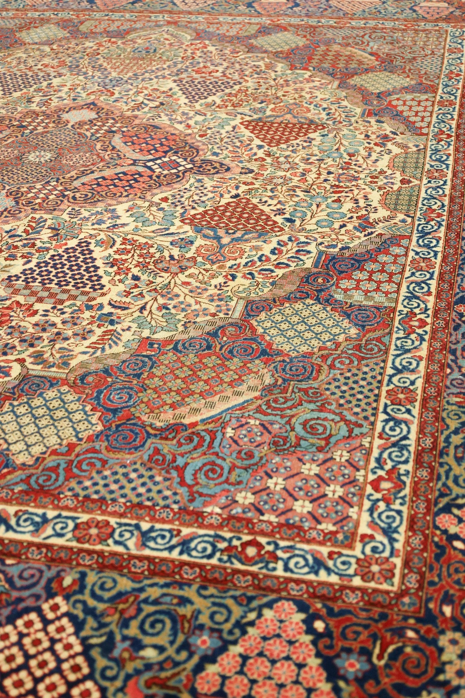 Antique Dabir Kashan Handwoven Traditional Rug Landry & Arcari