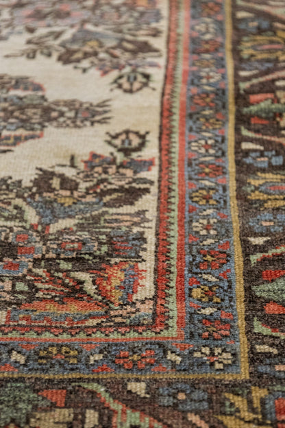 Vintage Dargazine Handwoven Traditional Rug, J89136