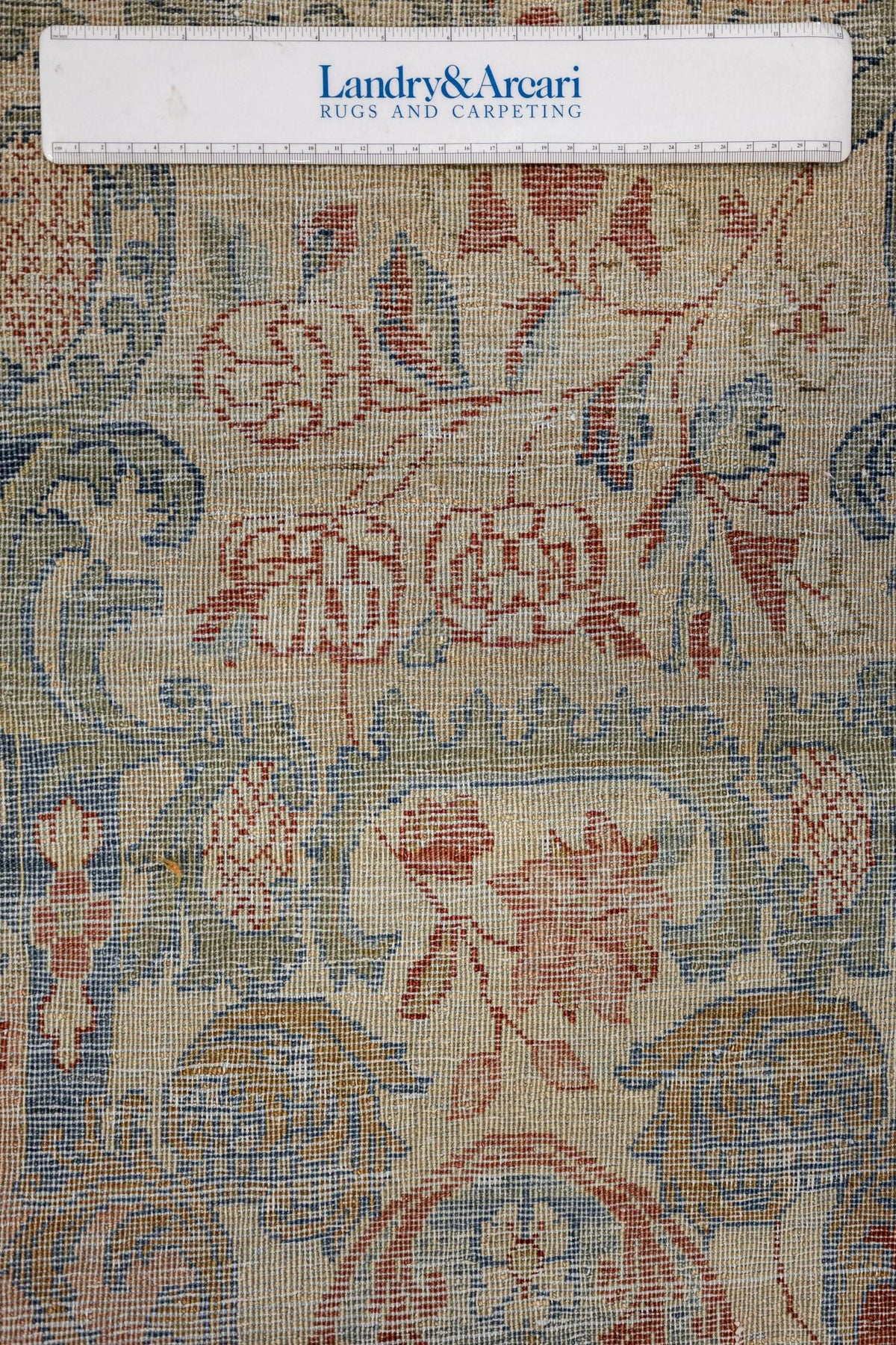 Antique Euro Sarouk Handwoven Traditional Rug, J86310